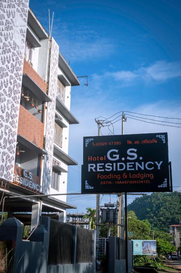 Gs Residency Hotell Guwahati Exteriör bild